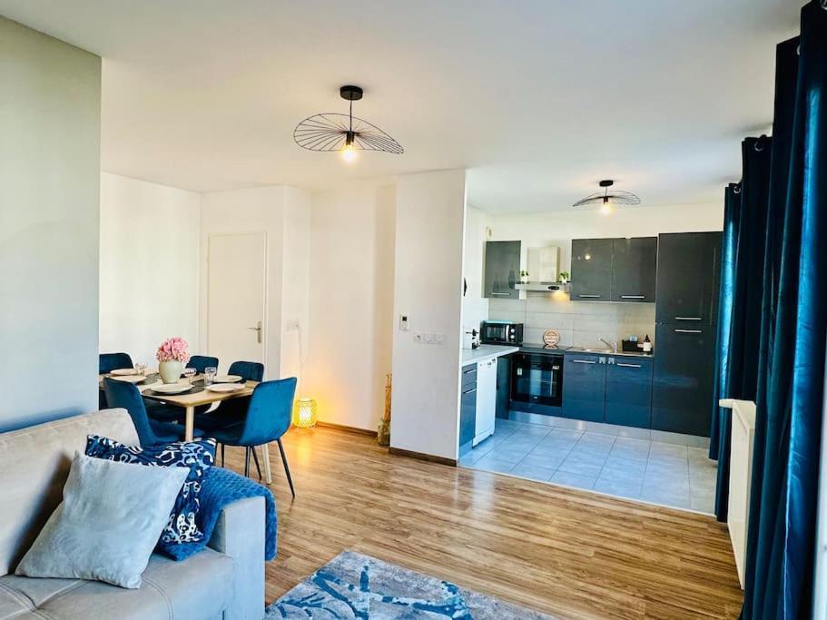 Appartement Le S - 6 Personnes Disneyland Et Paris 세리스 외부 사진